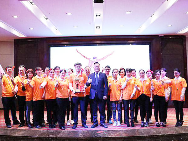 郴州錦馬置業(yè)有限公司,會(huì)議室,標(biāo)準(zhǔn)房,豪華房,商務(wù)房,娛樂房,商務(wù)休閑房,豪華套房哪里好 郴州錦馬置業(yè)有限公司,會(huì)議室,標(biāo)準(zhǔn)房,豪華房,商務(wù)房,娛樂房,商務(wù)休閑房,豪華套房哪里好